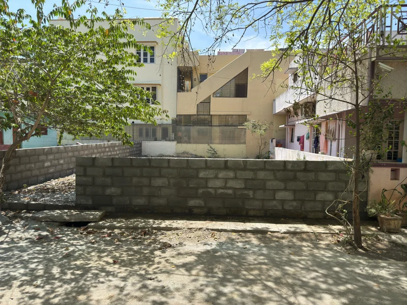 Premium plot for sale in Hulimavu